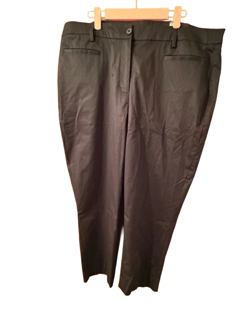 NEW Simply Vera Wang Mid Rise Capris Polished Twill Pant 18 plus